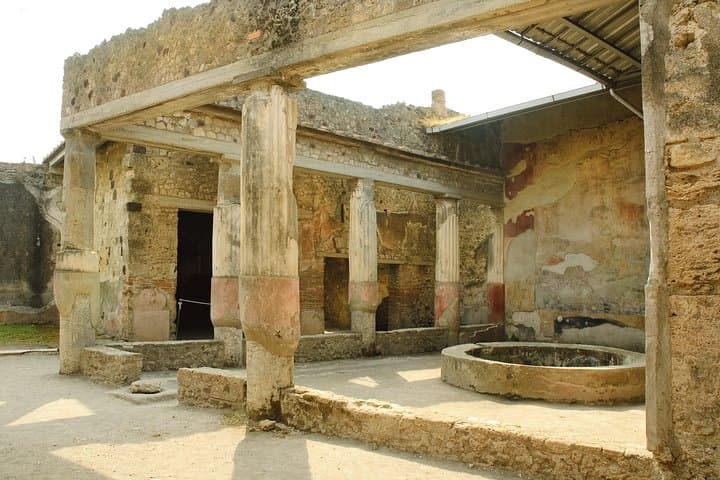 All Inclusive Pompeii, Vesuvius, wine tasting & light lunch
