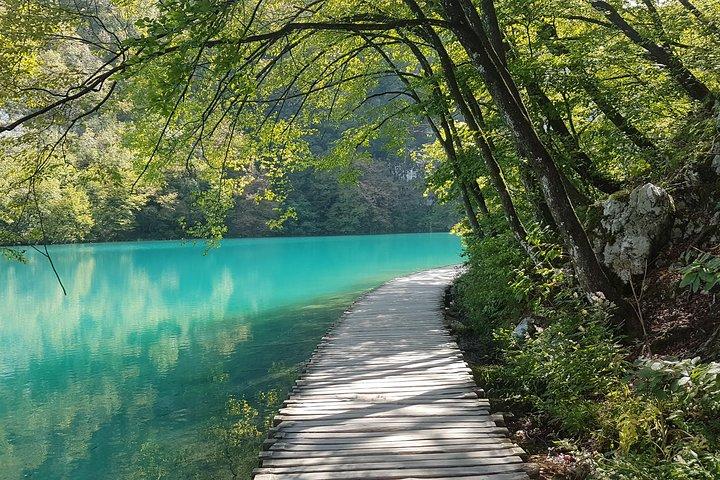 De Zagreb a Zadar com transferência privada dos Lagos Plitvice