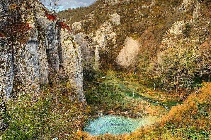 De Zagreb a Zadar com transferência privada dos Lagos Plitvice