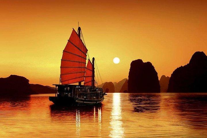 2 dage Halong Bay 3 * Krydstogt inklusive transport fra Hanoi