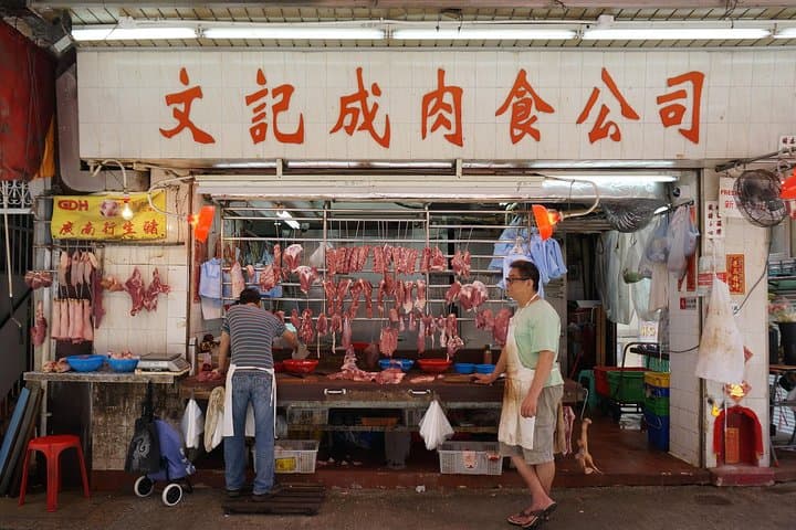 Small-Group Hong Kong Island Food Tour