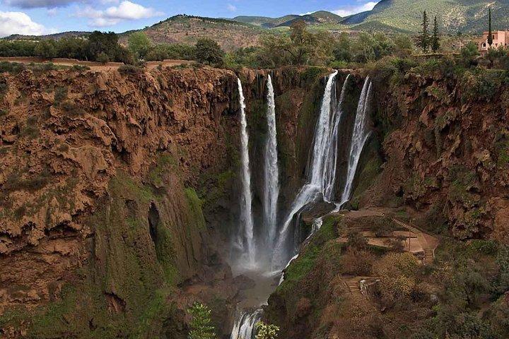 Ouzoud Waterfalls Daytrip från Marrakech."Vattenfall,BarbrieApes"