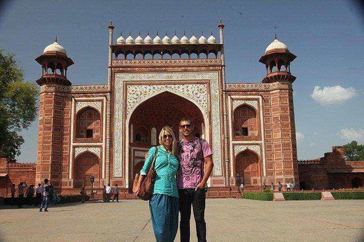 Tour all'alba del Taj Mahal con Fatehpur Sikri da Agra