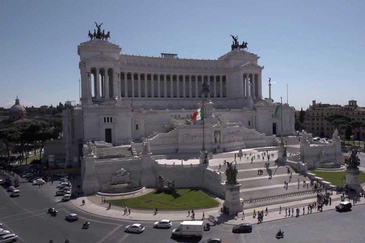 Tour privado posterior al crucero desde el puerto de Civitavecchia a Roma
