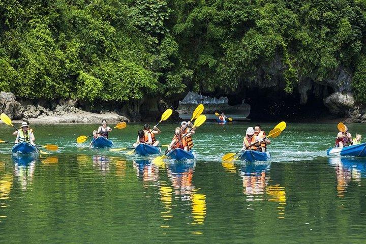 Tour di 3 giorni nella baia di Halong e crociera nella baia di Lan Ha
