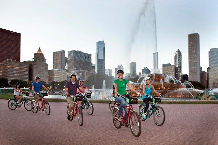 Excursión en bicicleta por la ciudad de Chicago de las principales atracciones del centro