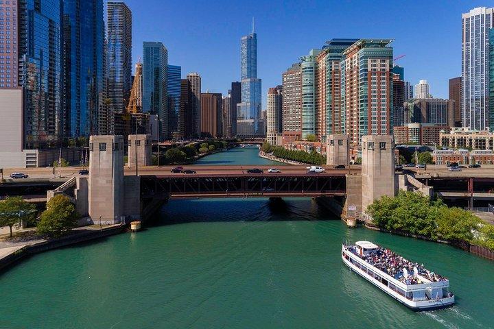 Excursão arquitetônica do Lago Chicago e Rio