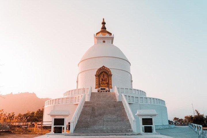Tour della città di Pokhara di 3 giorni da Kathmandu in veicolo privato