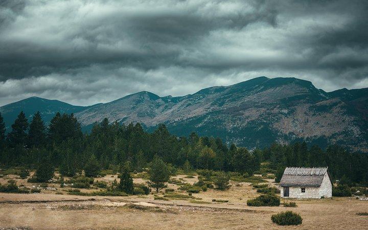 Sentir Herzegovina, Aventura na Bósnia e Herzegovina