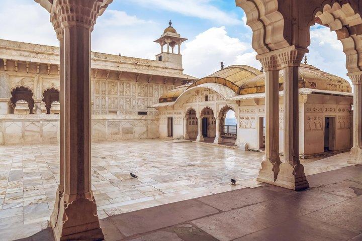 Privater Taj Mahal Tagesausflug von Jaipur bis nach Delhi