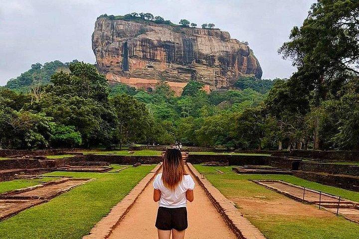 コロンボからのSigiriya＆Mihintaleの2日間のハイライト