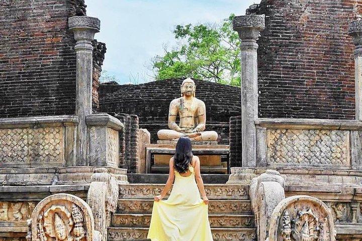 Dagsutflykt till antika staden Polonnaruwa från Negombo