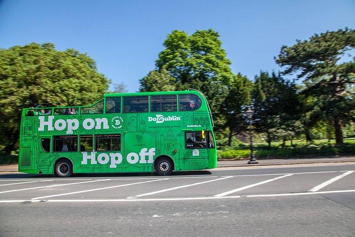 Dublin Hop-On Hop-Off Bus Tour with Guide and Little Museum Entry
