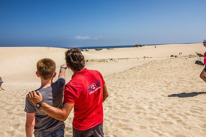 ランサローテ島からフエルテベントゥラ島への日帰り旅行