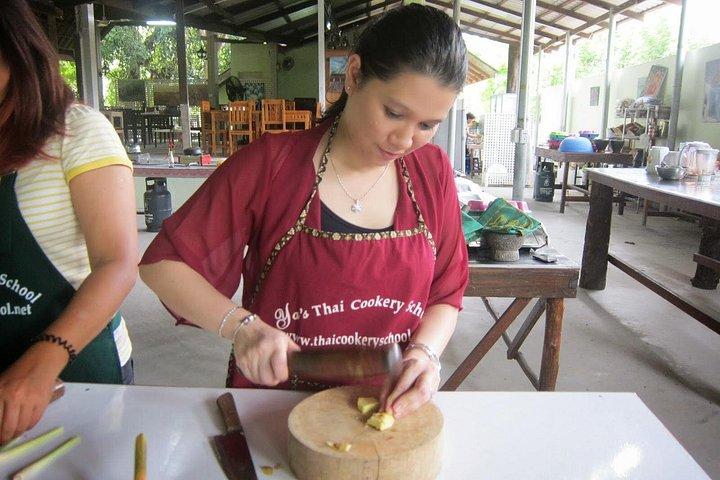 Ya Thai Cooking Class in Krabi with Recipe Book