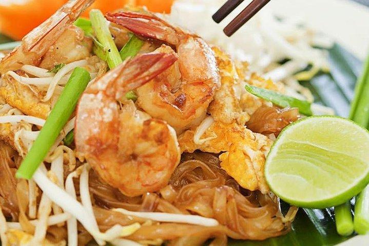 Ya Thai Cooking Class in Krabi with Recipe Book