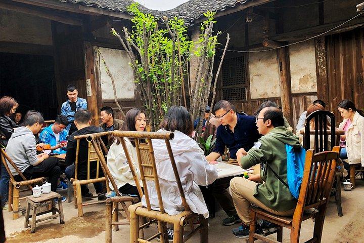 成都発巨大仏＆隠れ家茶村日帰り旅行