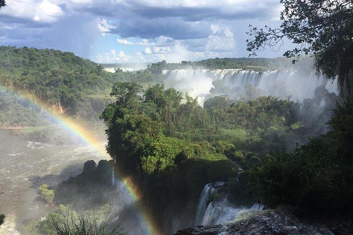 先祖伝来のイグアス：アルゼンチン滝とグアラニコミュニティツアー