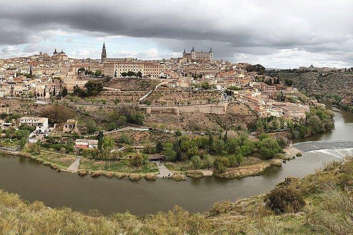 パノラマ列車でマドリッドからトレド日帰りセルフガイド
