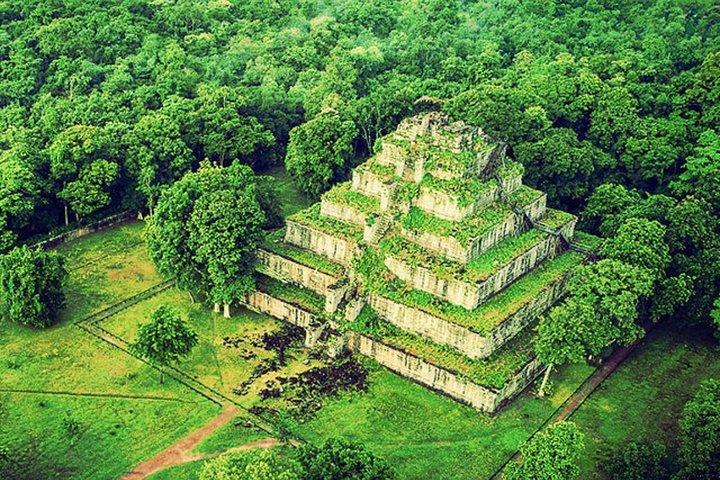 2日間（Preah Vihear＆Koh Ker +トンレサップ湖）