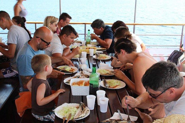 Desde Zadar: excursión de un día al Parque Nacional de Kornati con desayuno y almuerzo