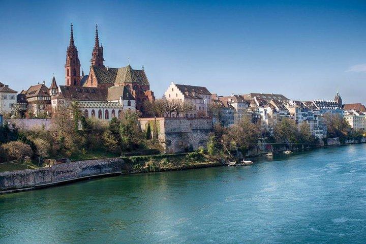 コルマールからのフランス、ドイツ、スイスの 1 日ツアー