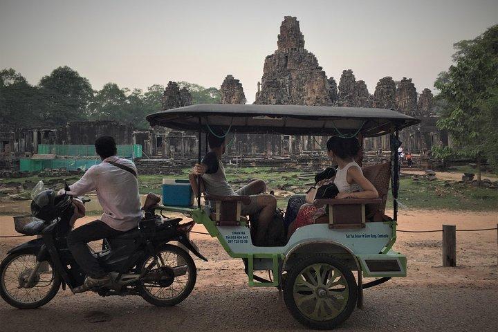 Excursión privada VIP privada de Angkor Wat al amanecer privado
