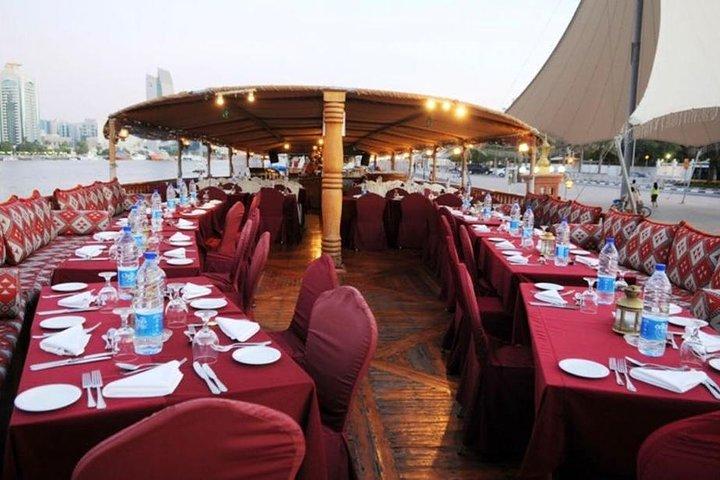 Dîner croisière sur la crique de Dubaï avec transfert