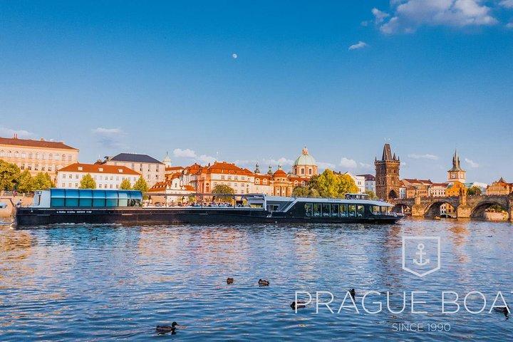 Prague Bateaux 3 - heures Crystal Dinner Cruise