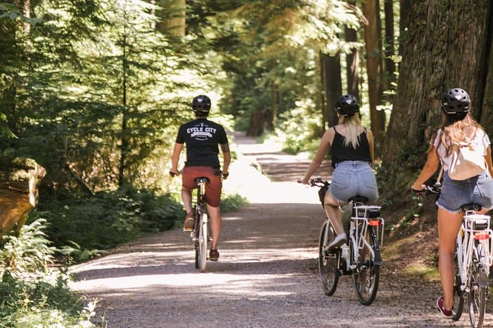 The Grand Bicycle Tour by Cycle City Tours