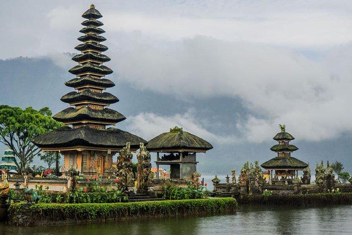 ATV Quad Bike de Bali com o Templo Bedugul Lake e Tanah Lot Sunset Tour