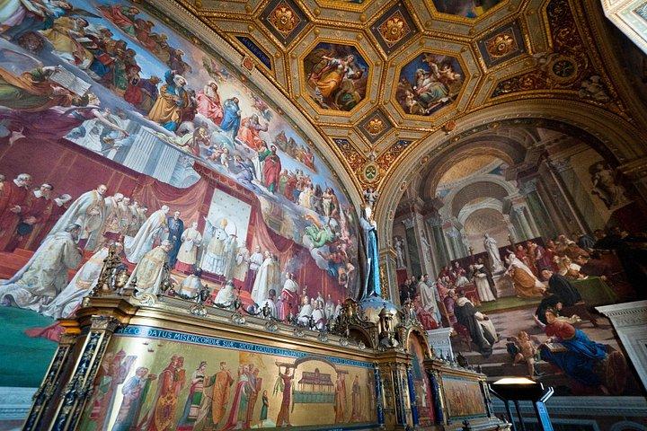 バチカン美術館、システィーナ礼拝堂＆サンピエトロ大聖堂ガイドツアー