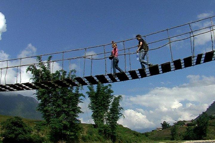 Sapa Trek Tours - Soggiorno 2 giorni e 1 notte a 3*** - TRASFERIMENTO IN AUTOBUS NOTTURNO