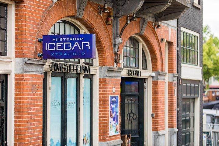 Combo Ticket: Xtracold Icebar Amsterdam and 1-Hour Canal Cruise