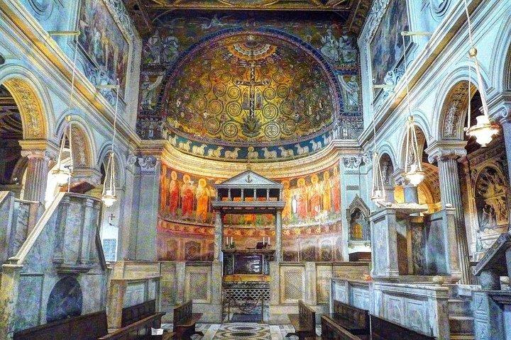 ローマ地下：聖クレメントとローマの家々のプライベートツアー