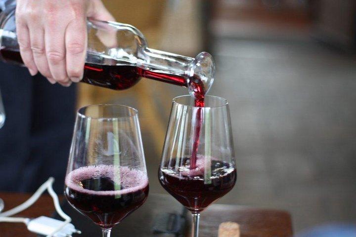 Transfert de Naples à Sorrente avec arrêt à Winery ou Vice Versa