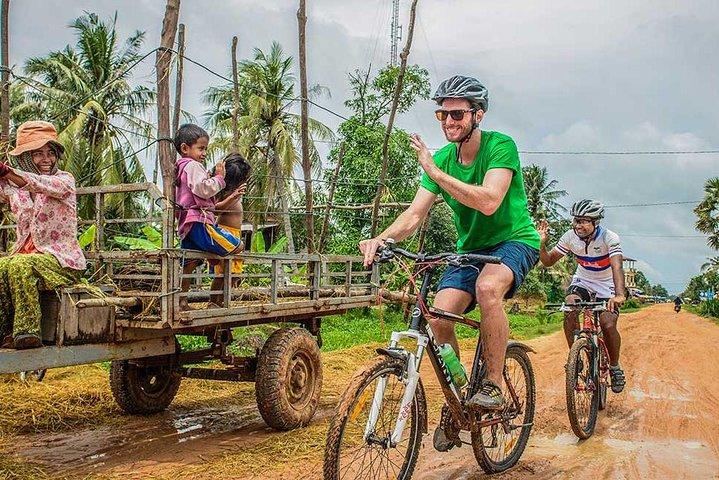 Siem Reap landsby guidede tur med cykel og E-bike privat tur