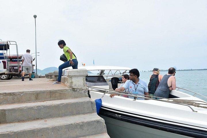 グリーンプラネットスピードボートでプーケットからヤオヤイ島/ヤオノイ島へ