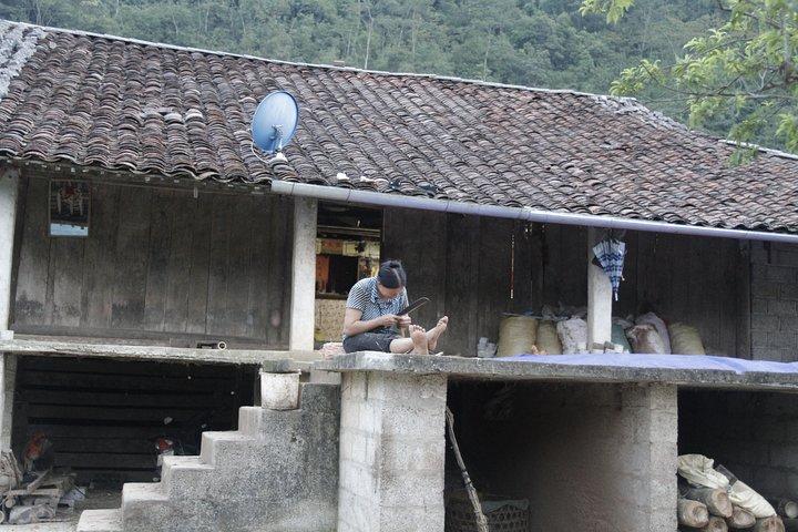 Ciclo della montagna da tirare in inesplorato nord-est del Vietnam 5 giorni