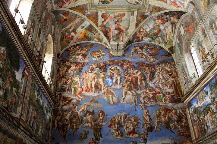 Excursão privada de entrada de manhã cedo aos Museus do Vaticano