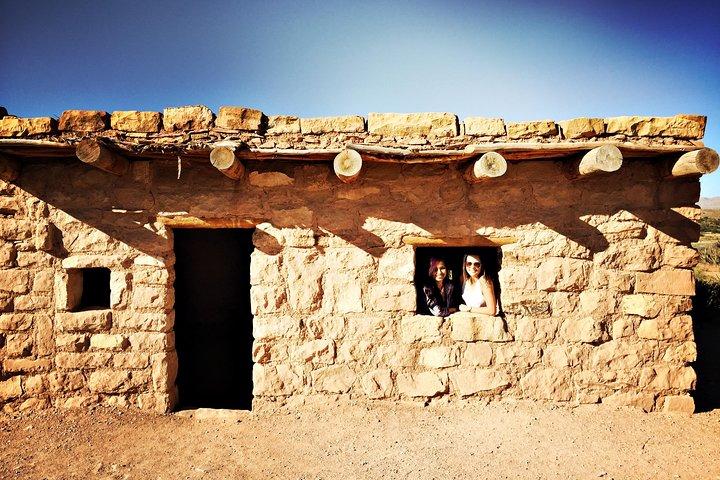 Tour in elicottero del Grand Canyon West con giro in barca e pass di ingresso opzionale