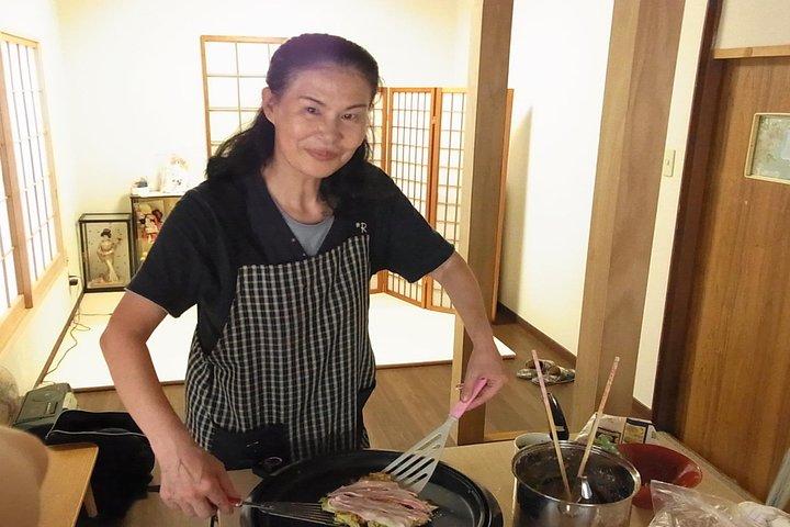 Culinária Japonesa e Udon Making Class em Tóquio com Masako
