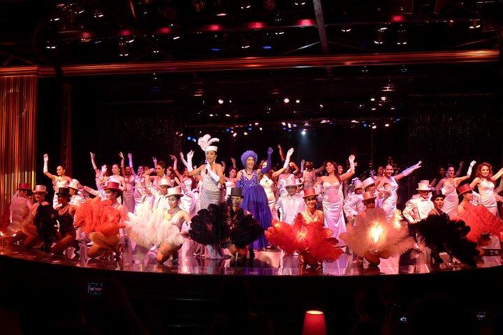 Extravagancia de cabaret brillante de Calipso