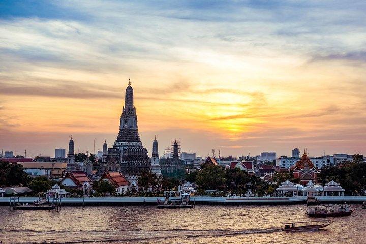 Private Tour : Bangkok City Temples & Thai Massage