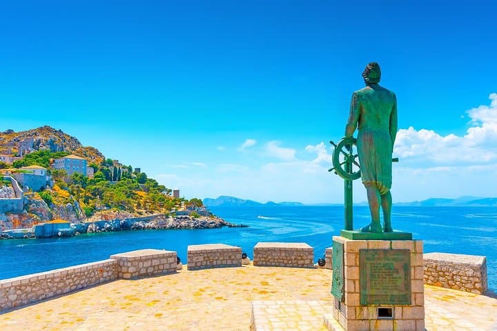 Hydra Private Day Trip by Ferry from Athens with Transfers
