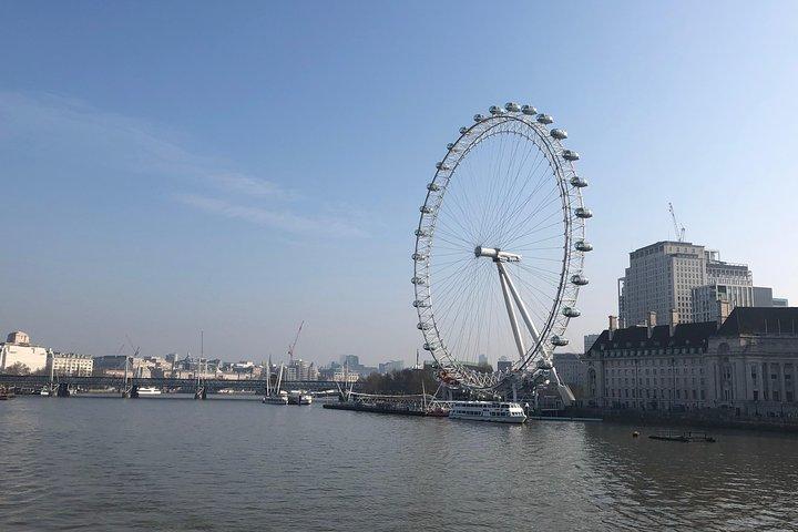 Londres met en avant la voiture privée avec chauffeur Guide