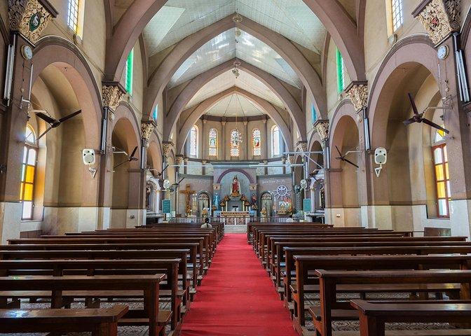 Privat Portugisisk Heritage Tour: Se katedralen, Basilica of Bom Jesus och Dona Paula Beach i Goa