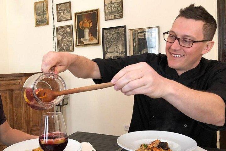 Interactive Paella & Sangria Cooking Class in Barcelona with Josh