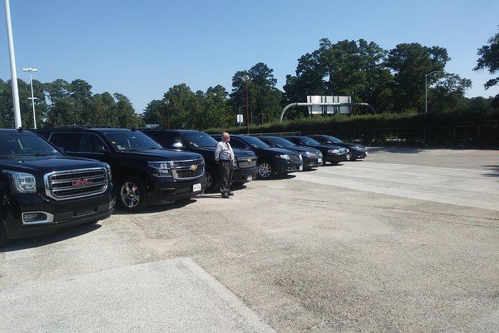 Black Car SUV One Way IAH Airport till Galleria, Houston, TX.