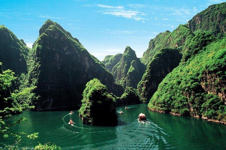 Longqing Gorge Self-Guide Trip with Private English Speaking Driver